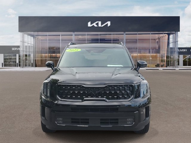 Certified 2025 Kia Telluride SX Prestige X-Line AWD/4WD image 2