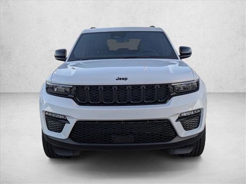 New 2025 Jeep Grand Cherokee Limited w/ Black Appearance Package image 6