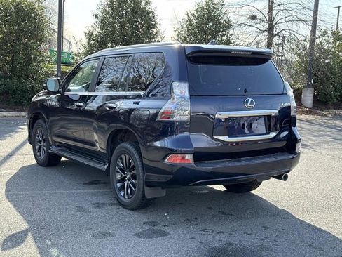 Used 2021 Lexus GX 460 Premium w/ Premium Package image 4