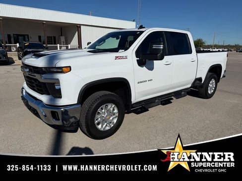 Used 2024 Chevrolet Silverado 2500 LT image 1