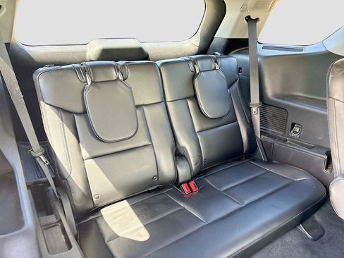 Used 2021 Ford Explorer Limited w/ Equipment Group 301A image 27