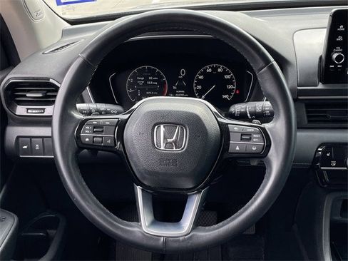 Certified 2024 Honda Pilot Touring image 12