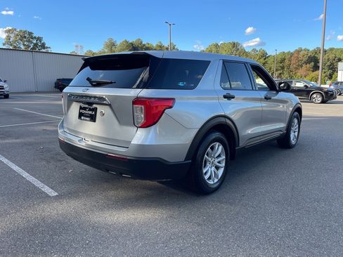 Used 2021 Ford Explorer 2WD image 5