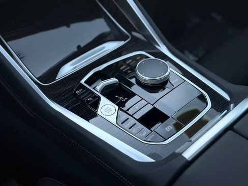 New 2026 BMW X6 xDrive40i image 16