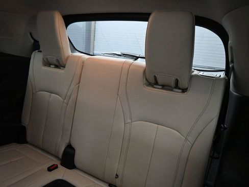 Used 2023 INFINITI QX60 Luxe w/ Performance Audio Package FWD image 22