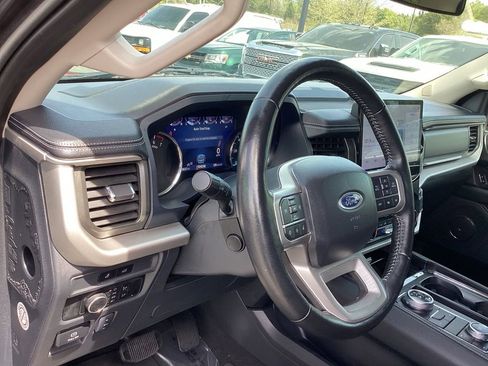 Used 2024 Ford Expedition Max XLT AWD/4WD image 9