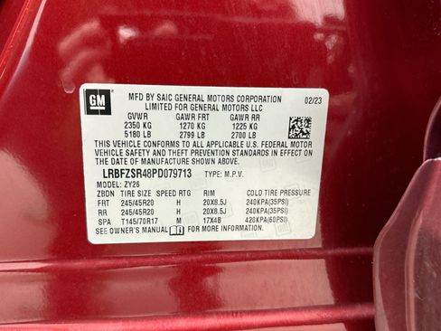 Used 2023 Buick Envision Avenir AWD/4WD image 27