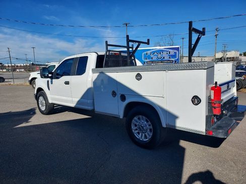 Used 2019 Ford F250 XL w/ STX Appearance Package RWD image 6