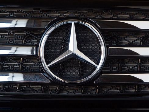 Used 2017 Mercedes-Benz G 550 Squared image 29