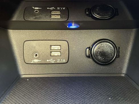 Certified 2024 Subaru Forester Wilderness AWD/4WD image 21