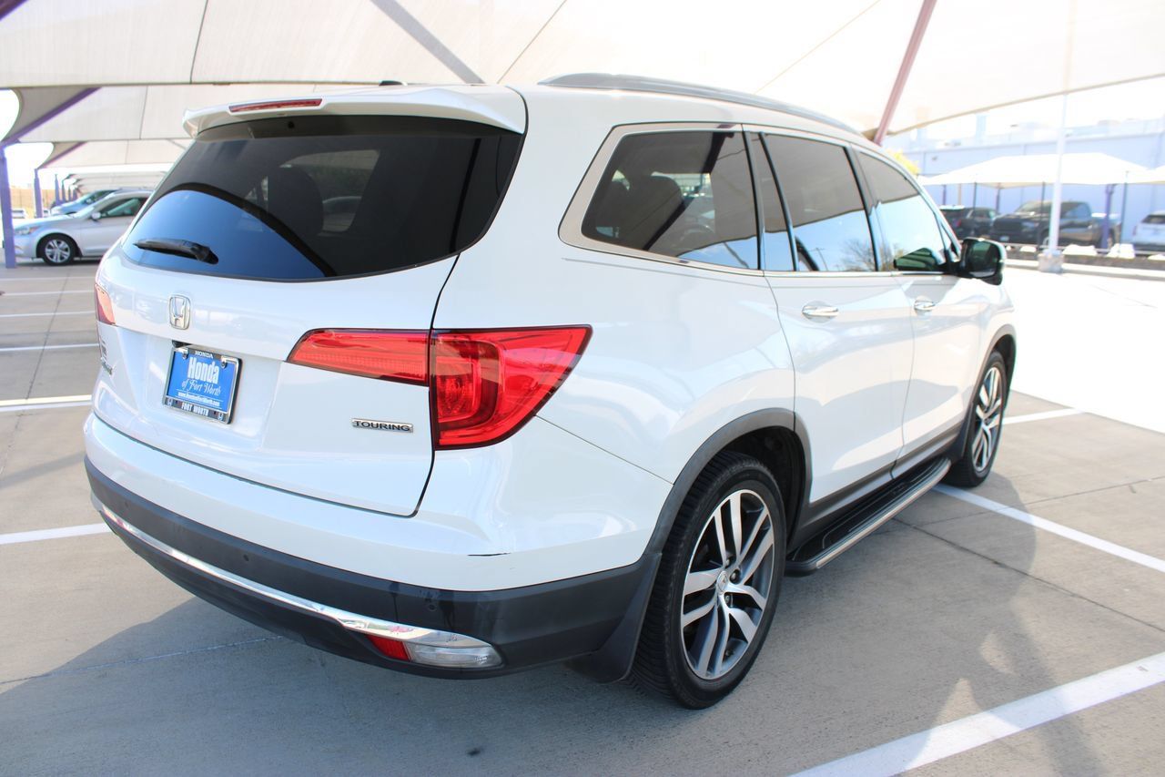 Used 2017 Honda Pilot Touring image 6