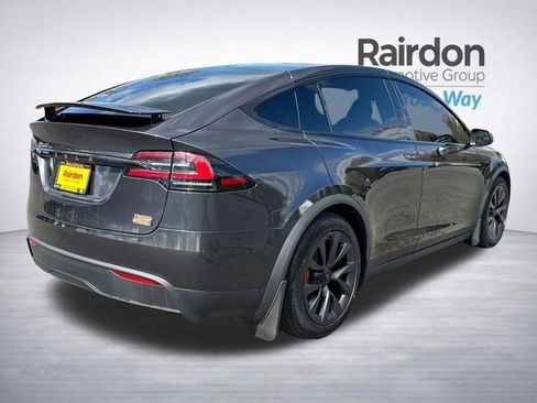 Used 2024 Tesla Model X AWD/4WD image 6