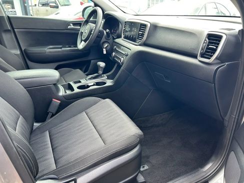 Used 2021 Kia Sportage LX FWD image 12