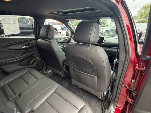 Certified 2024 Buick Envista Sport Touring w/ Convenience I Package FWD image 15