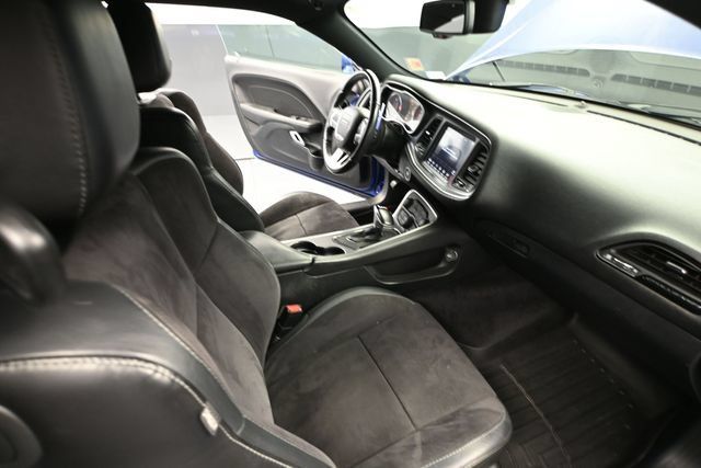 Used 2018 Dodge Challenger GT w/ GT Interior Package AWD/4WD image 35