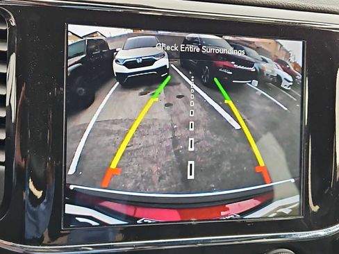 Used 2022 Jeep Grand Cherokee Limited image 30