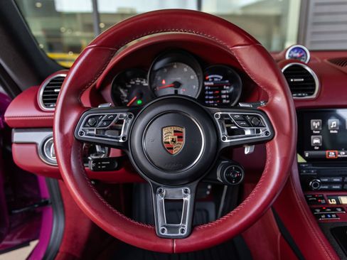 Certified 2024 Porsche 718 Cayman S RWD image 31