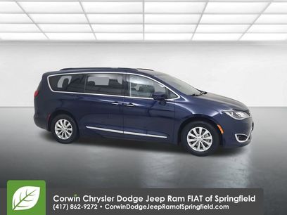 Used 2017 Chrysler Pacifica Touring-L