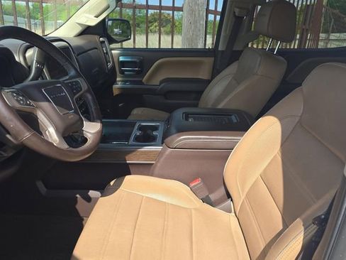 Used 2017 GMC Sierra 1500 Denali w/ Denali Ultimate Package image 6