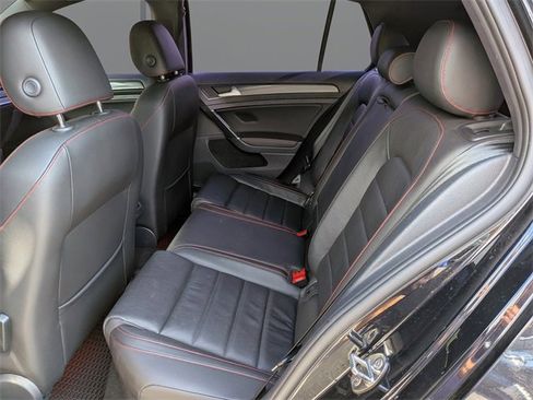 Used 2021 Volkswagen GTI Autobahn image 33