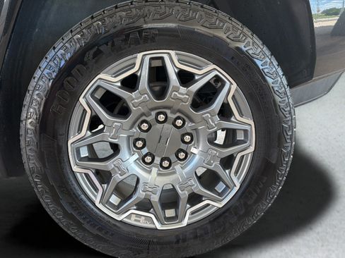 Used 2025 GMC Hummer EV 3X AWD/4WD image 26