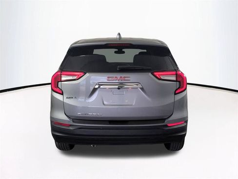 Used 2024 GMC Terrain SLE FWD image 6