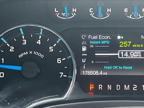 Used 2014 Ford F150 XLT w/ Equipment Group 302A Luxury image 2