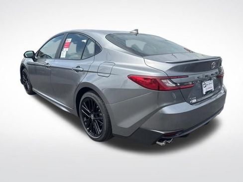 New 2026 Toyota Camry SE FWD image 3