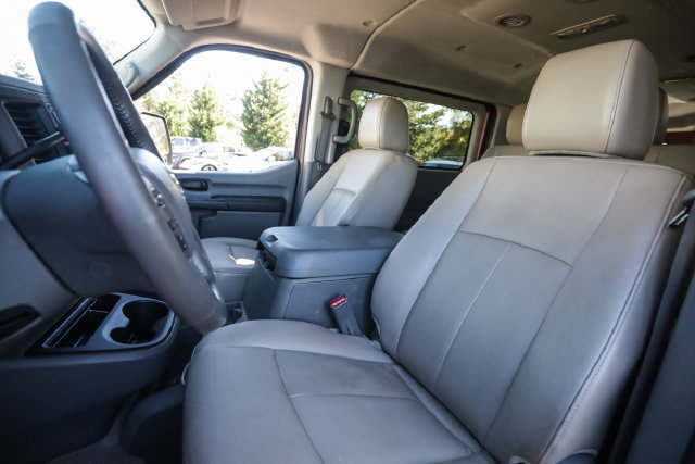 Used 2016 Nissan NV 3500 SL RWD image 36
