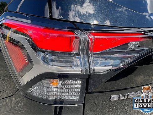 Used 2025 Subaru Forester Limited AWD/4WD image 27
