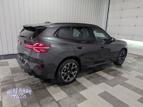 Used 2025 BMW X3 xDrive30i w/ M Sport Package image 4