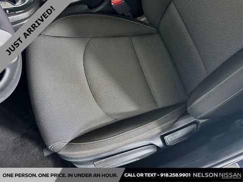 Used 2023 Kia Forte LXS image 18