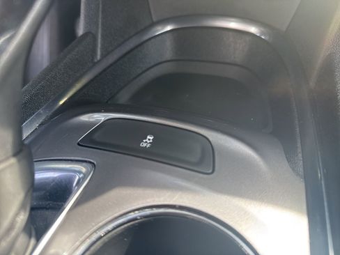 Used 2023 Chevrolet Malibu LT FWD image 26