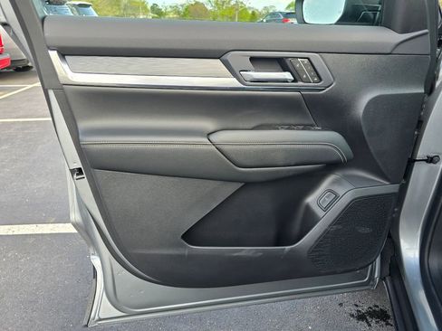 New 2026 GMC Terrain Elevation w/ Elevation Premium Package AWD/4WD image 12