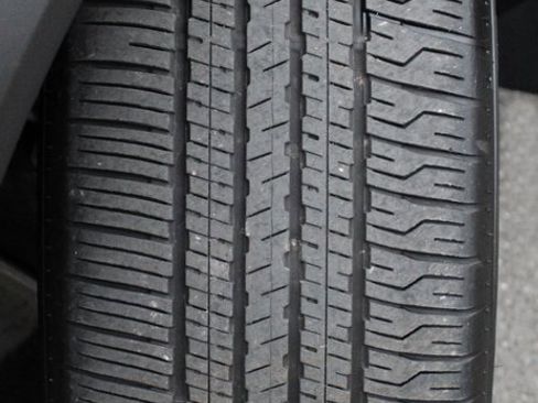 Certified 2025 Nissan Rogue SL w/ SL Premium Package image 15