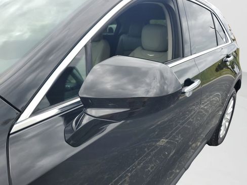 Used 2023 Cadillac XT4 Luxury image 11