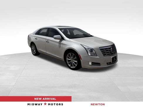 Used 2013 Cadillac XTS Premium AWD/4WD image 1