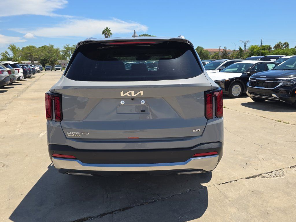 New 2026 Kia Sorento S AWD/4WD image 7