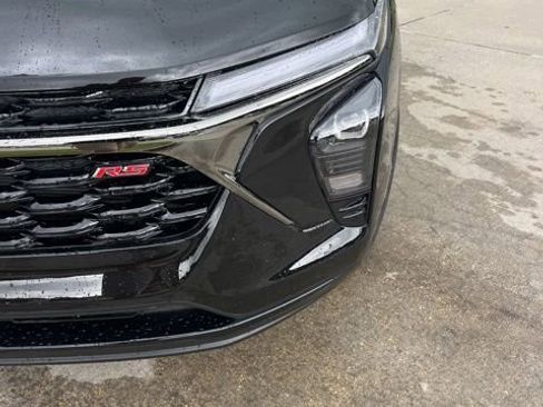 New 2026 Chevrolet Trax RS w/ Driver Confidence Package FWD image 12