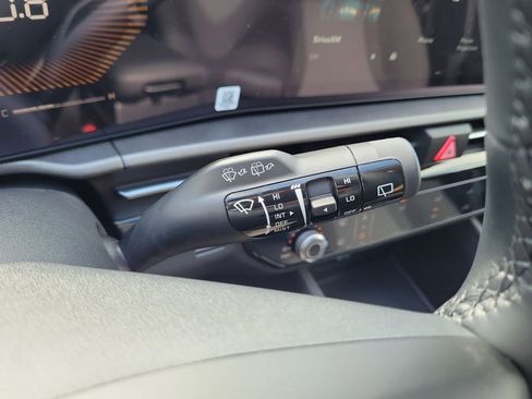 New 2026 Kia Sportage LX FWD image 28