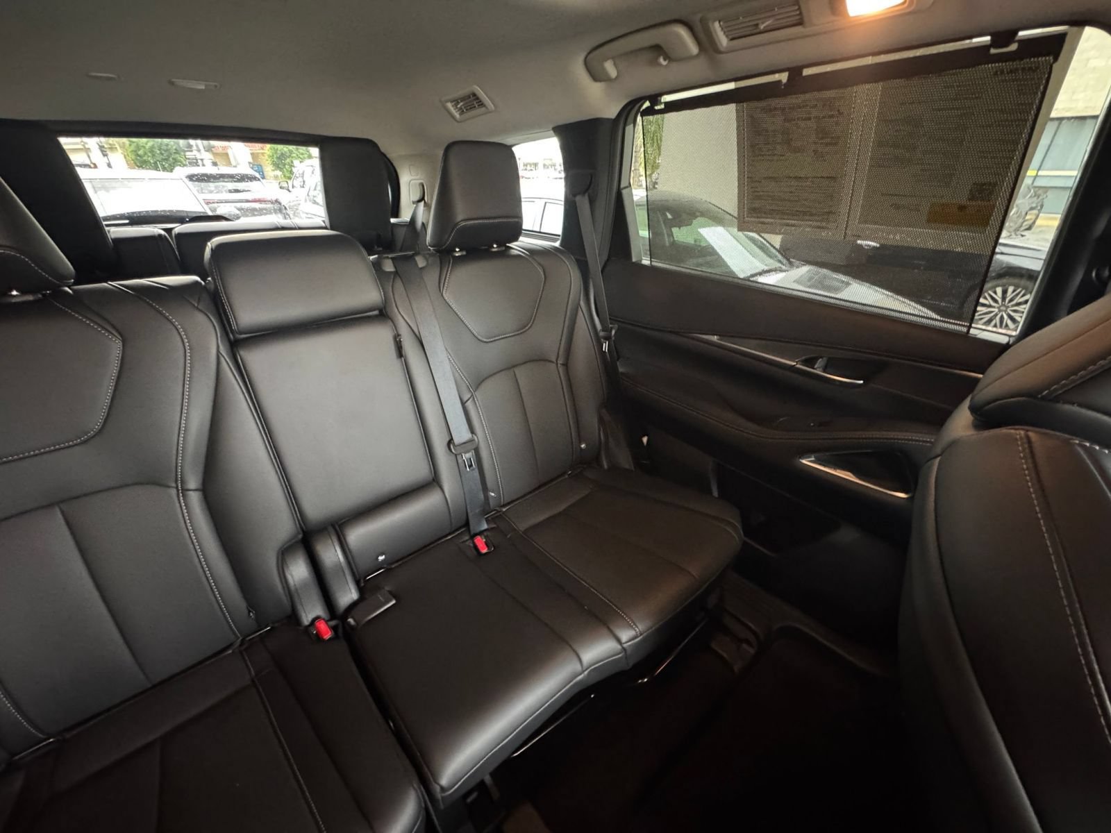 Used 2026 INFINITI QX60 Luxe FWD image 41