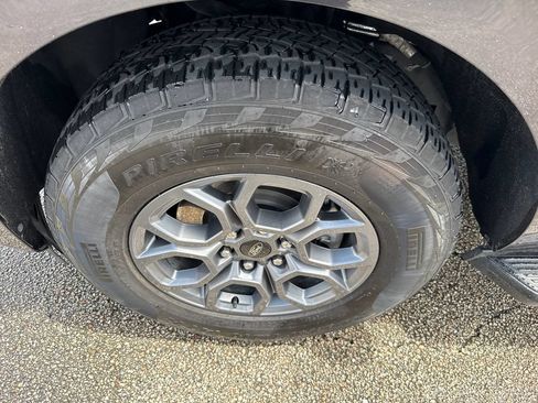 Used 2025 Ford Expedition Active RWD image 13