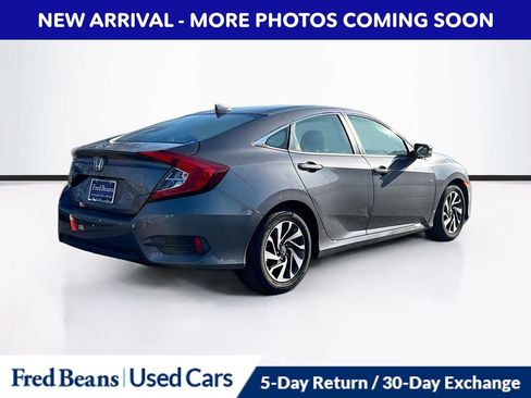 Used 2018 Honda Civic EX image 8