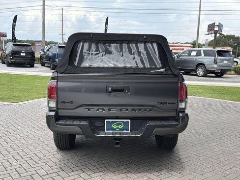 Used 2022 Toyota Tacoma TRD Pro AWD/4WD image 5