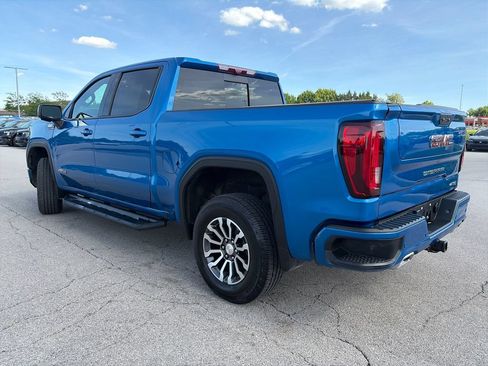 Used 2023 GMC Sierra 1500 AT4 w/ AT4 Premium Package AWD/4WD image 5