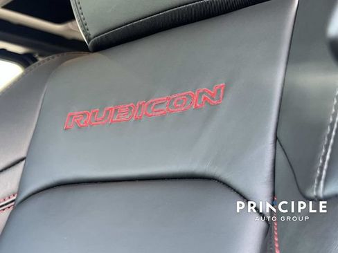 Used 2026 Jeep Wrangler Unlimited Rubicon AWD/4WD image 19