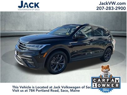 Used 2023 Volkswagen Tiguan SE w/ Panoramic Sunroof Package