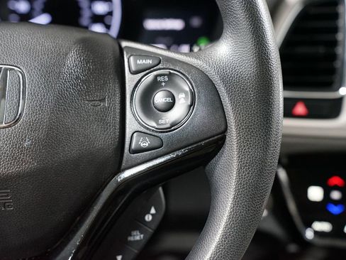 Used 2022 Honda HR-V EX image 13