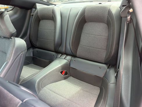 Used 2025 Ford Mustang Coupe RWD image 26