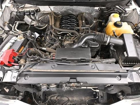 Used 2014 Ford F150 XLT AWD/4WD image 41
